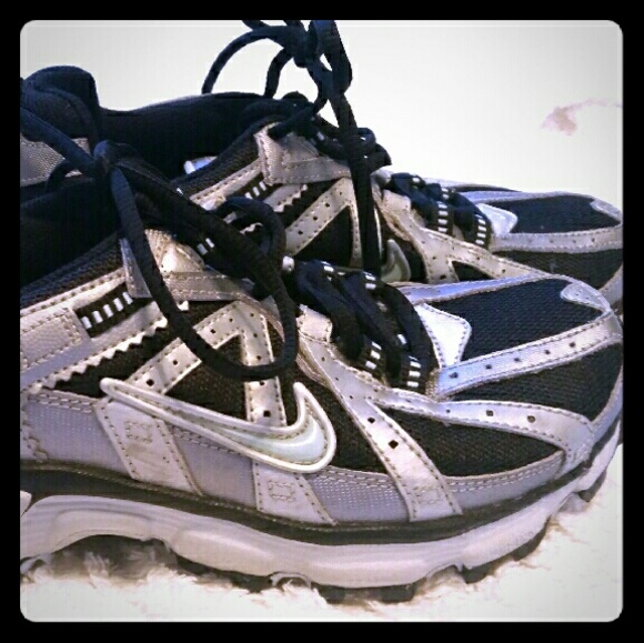 Nike Air Trail Women's Sz. 8 Running Shoes