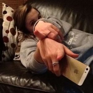 Meet your Posher, Avery