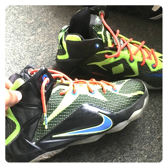 Lebrons 12