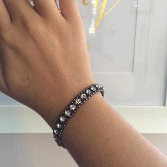 Stella & Dot Jewelry - Beautiful stella & dot bracelet
