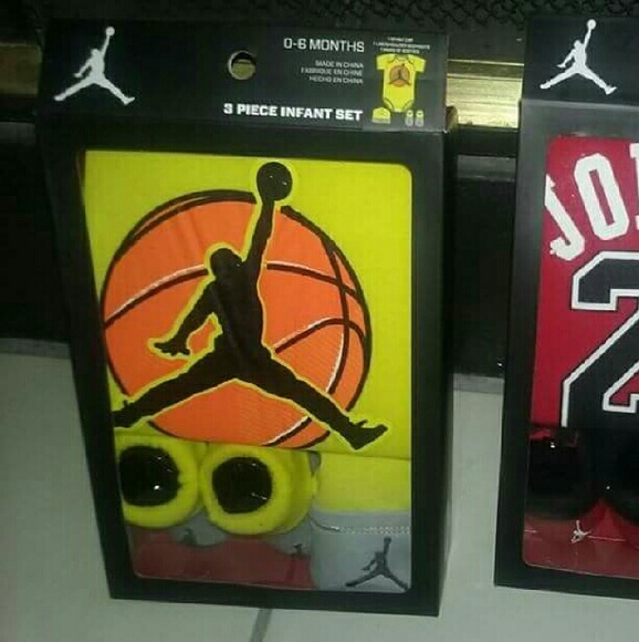 Jordan baby set - Picture 1 of 1