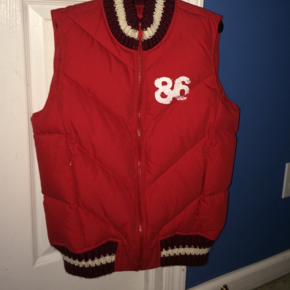 VS Pink Vest size XS/S - Picture 2 of 3