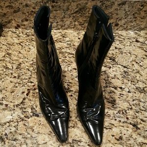 Black Stuart Weitzman boots
