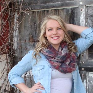 Meet your Posher, Makayla