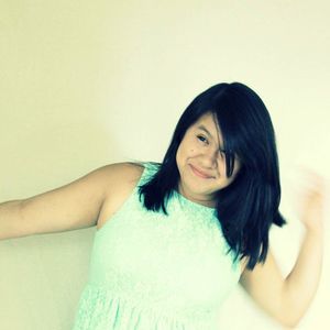 Meet your Posher, Adriana