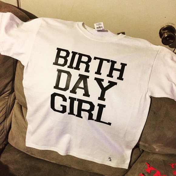 TSHIRT - Picture 1 of 1