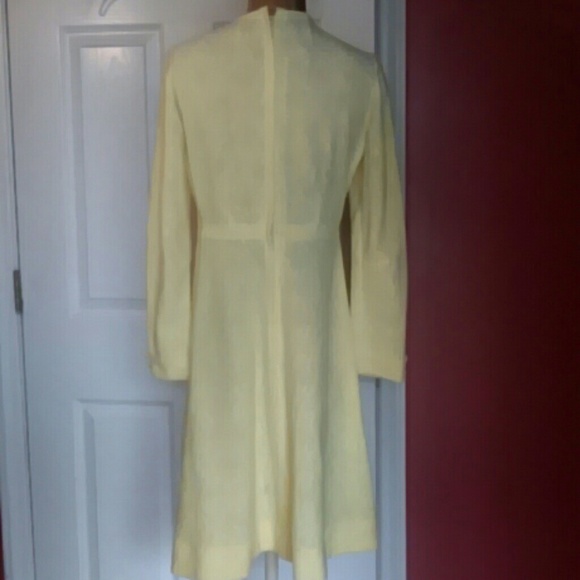 VINTAGE DRESS at its best!! Modern sold - Picture 3 of 4