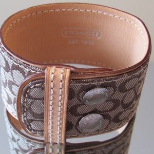 Authentic Coach Signature C Print Snap Bracelet