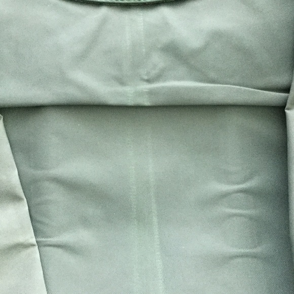 Host pick 🎉Louis Vuitton - Picture 6 of 8