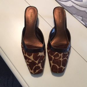 Liz Claiborne Kitten Heels Size 7.5 M