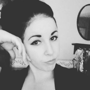 Meet your Posher, Mandie