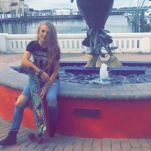 Meet your Posher, Savannah