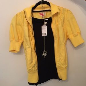 Lovely summer short sleeve jacket