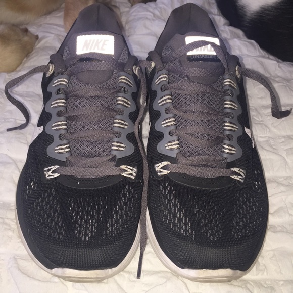 Black Nike Lunarglide