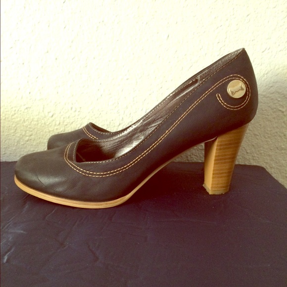 Women's Shoes