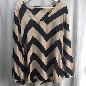 Chevron Top