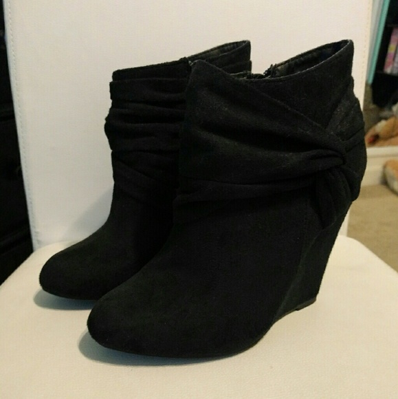 Black Booties