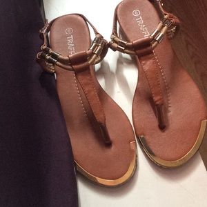 Brown & Gold Traffic sandals, Size; 6.