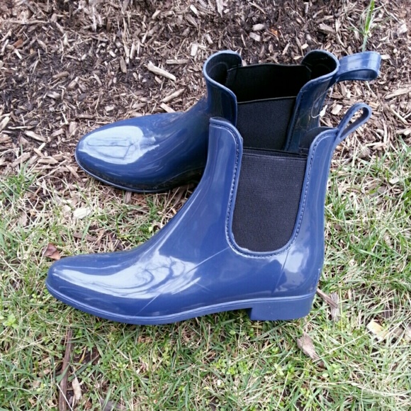 J. Crew Shoes - New J Crew Chelsea Rain Boots