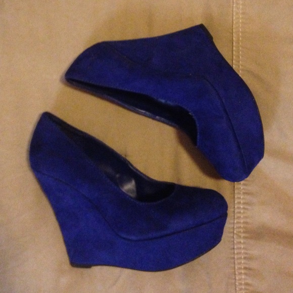 Royal blue wedges