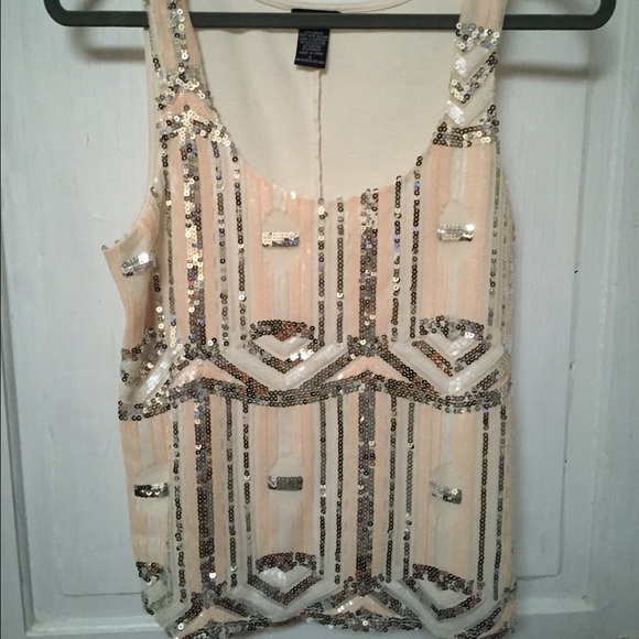 Sequin tank