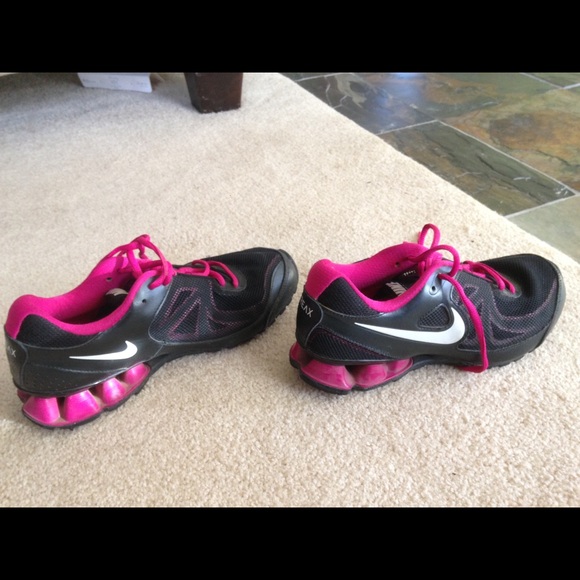 Nike Shox Shoes