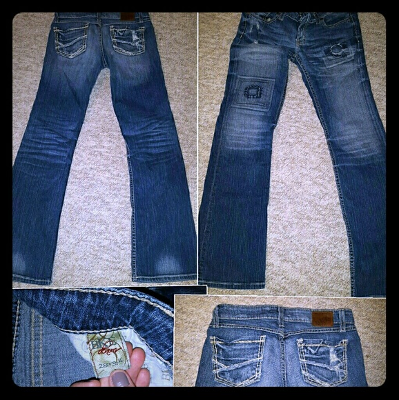 Stella boot cut jeans from the Buckle.