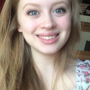 Meet your Posher, Michaela