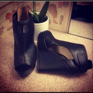 Black peep toe booties