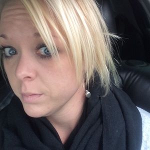 Meet your Posher, Cherie