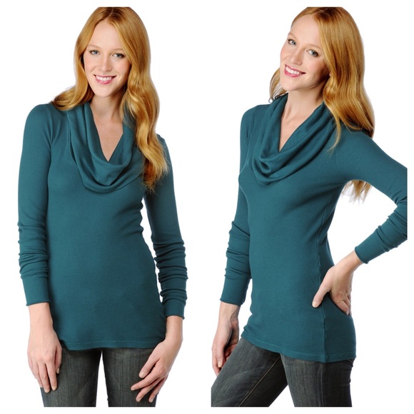 Splendid Turtle Neck Sweatshirt