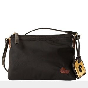Dooney & Bourke cross body black purse