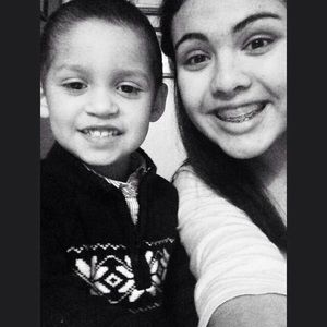 Meet your Posher, Elena