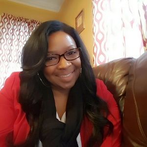 Meet your Posher, Brittney