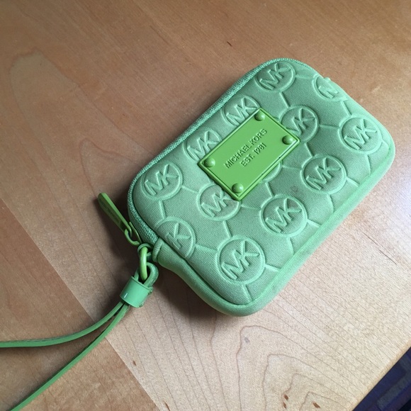 Michael Kors Wristlet