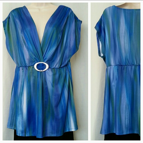 Women's XL blue green stretch top