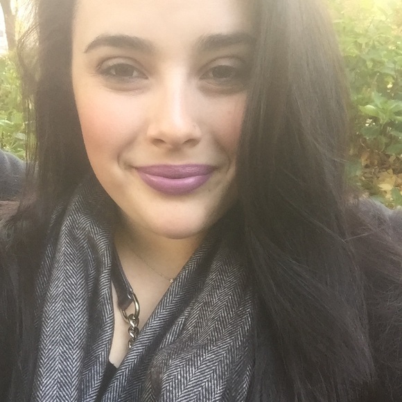 Meet your Posher, Kristen