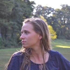 Meet your Posher, Rebecca