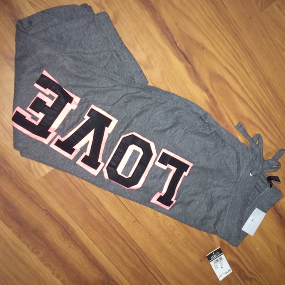 Capri sweatpants