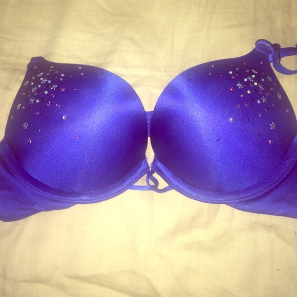 Victoria's Secret Miraculous Plunge Bra