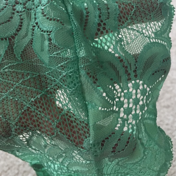 Fredericks of Hollywood lace halter teddie - Picture 4 of 4