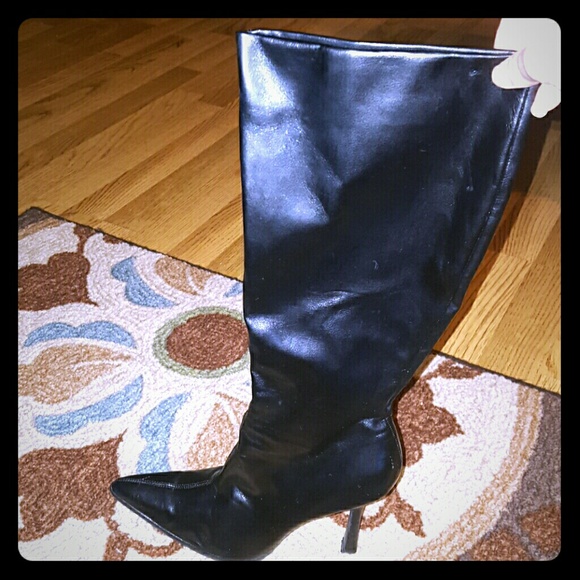 Steve Madden leather boots