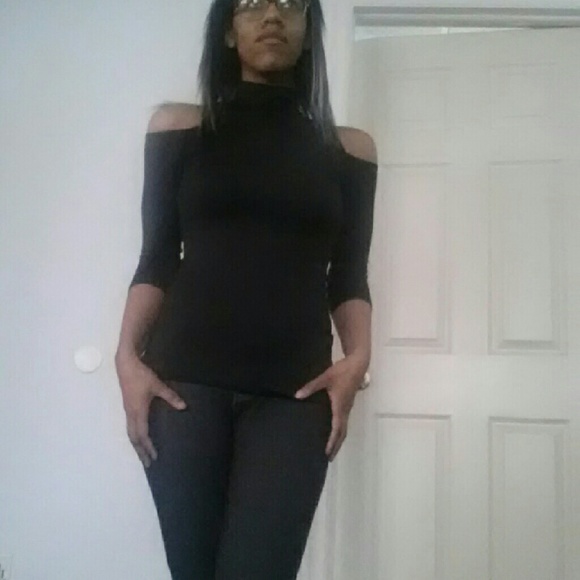 Top - Picture 4 of 4