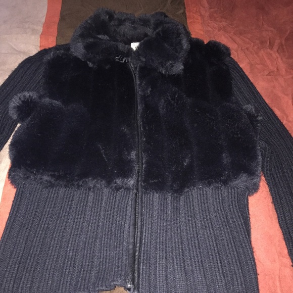 Jacket/Sweater