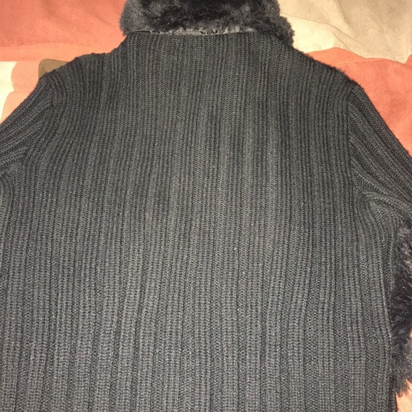 Jacket/Sweater - Picture 2 of 2