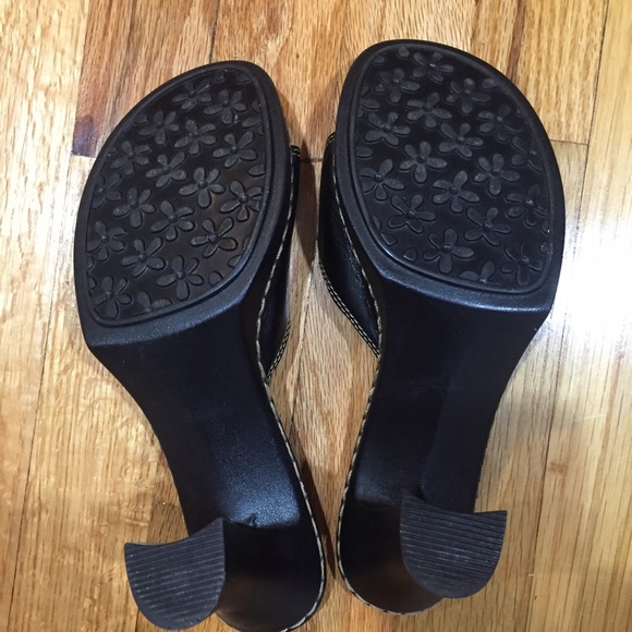 Mudd sling backs only worn 3 times - Picture 3 of 3