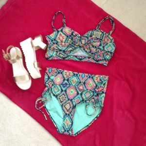 ✨RESERVED✨Forever 21 Plus Size Bathing Suit