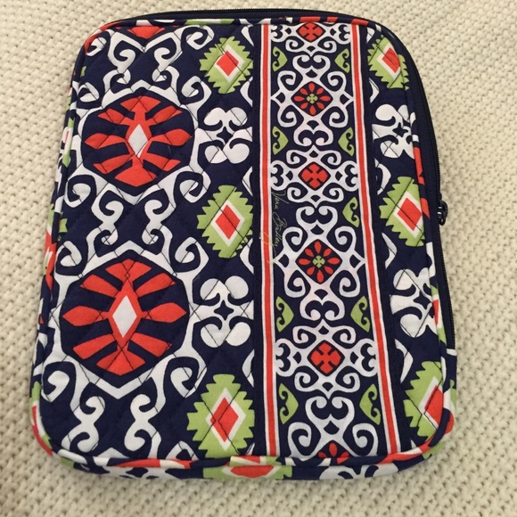 Vera Bradley iPad sleeve in sun valley