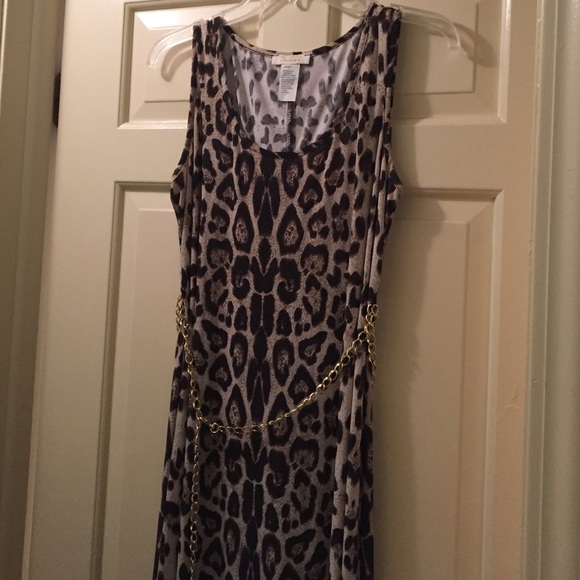 Leopard print maxi dress with gold chain belt