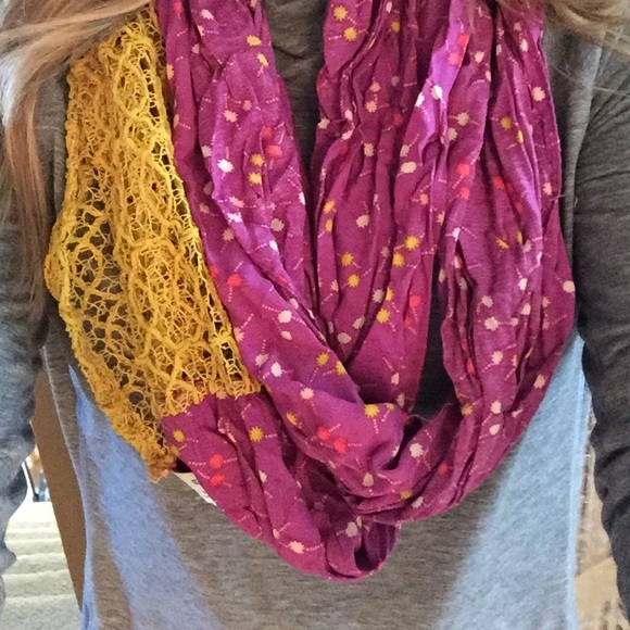 Urban outfitters infinity scarf